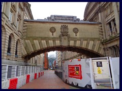 Chamberlain Square 04 - Art gallery link